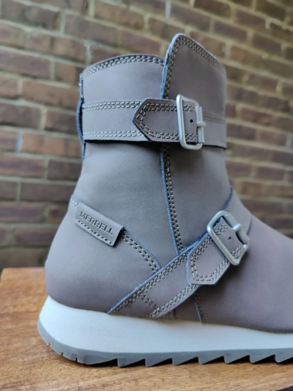 Merrell Alpine Buckle Boots Waterproof Side Zip Taupe Side Zip Gray Women's 7.5